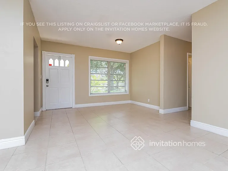 206 S 57th Way — Photo 4