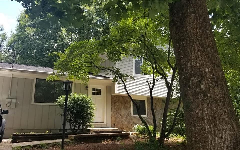 1st image of 1388 Hoy Taylor Dr