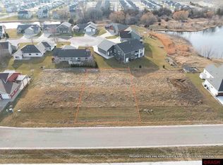 304 Pinehurst Dr, Mankato, MN 56001