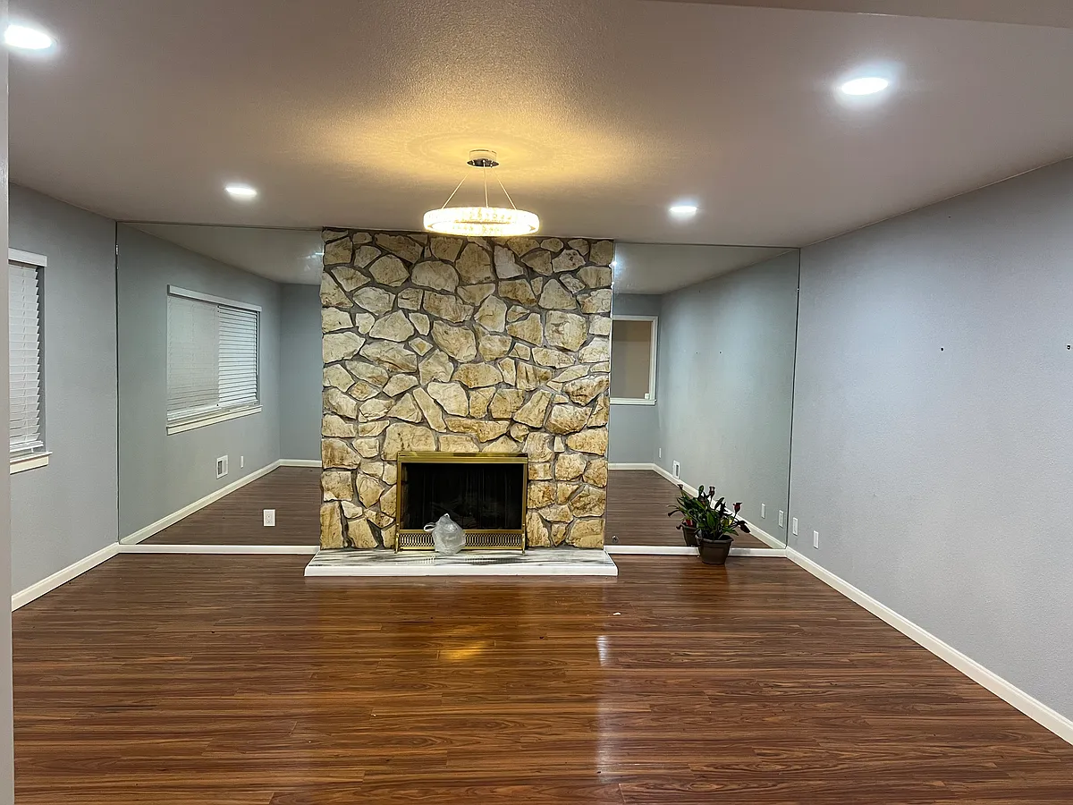 Building Photo - 2835 Malabar Ave #1