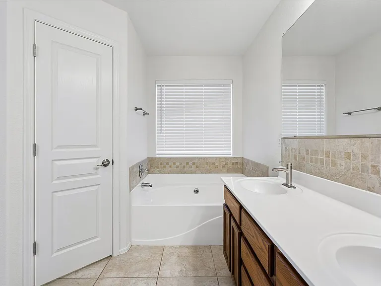 5120 E Via Dona Dr — Photo 29