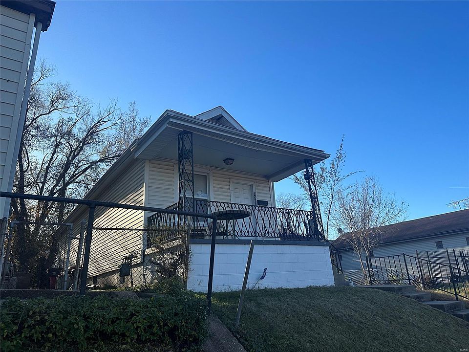 2nd image of 5508 Beacon Ave