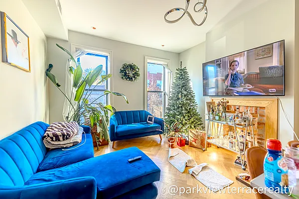 Rented by Sorensens Parkview Terrace Real Estate Inc | media 1