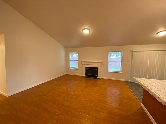 2nd image of 8391 Dartford Dr