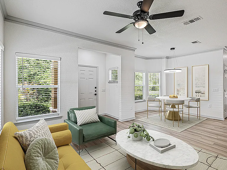 Halston World Gateway Apartment Homes — Photo 52