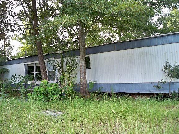 5th image of 32040 Dogwood Ln