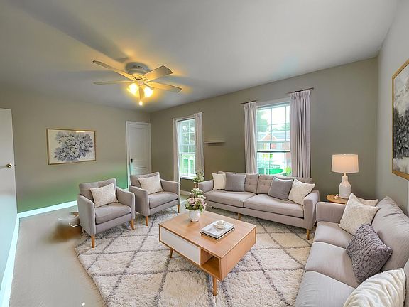 2nd image of 2319 40th St NW APT 3