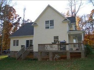 5918 Evelyn Ln, Pleasant Garden, NC 27313
