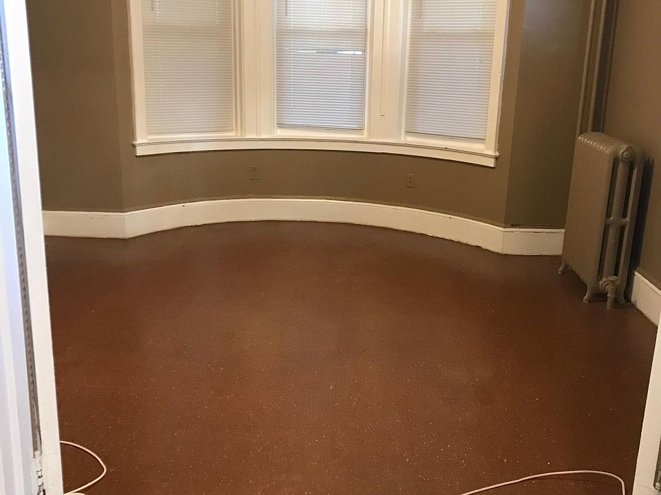 1st image of 6150 Grand Ave