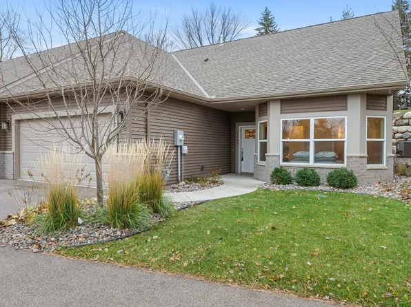 11905 Minnetonka Blvd, Minnetonka, MN 55305