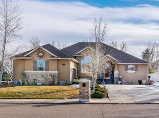 1700 Aquila Dr, Pueblo, CO 81008