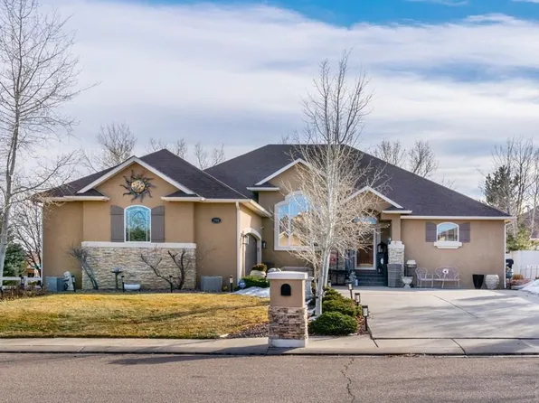1700 Aquila Dr, Pueblo, CO 81008