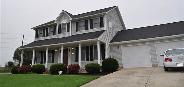 2nd image of 5630 Foxcroft Dr