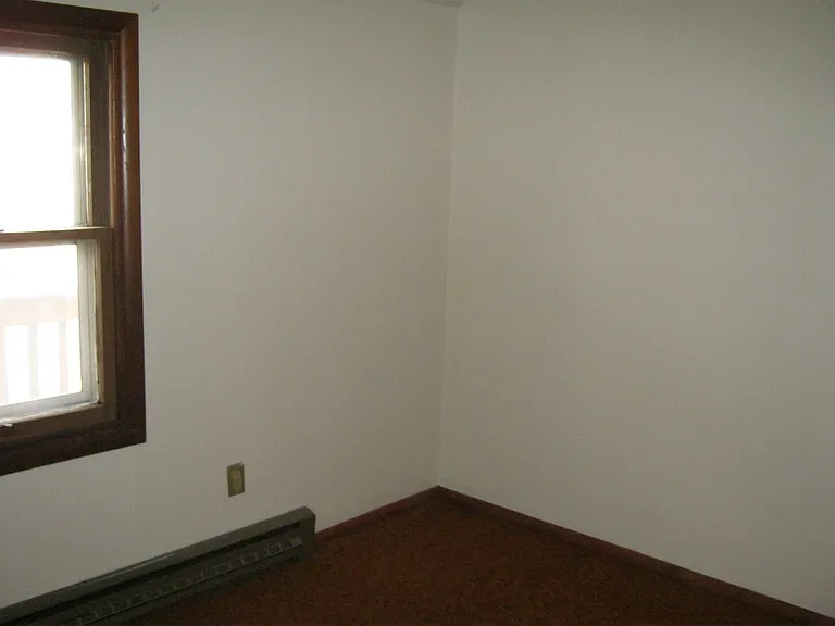 519.5 S Almon St #D — Photo 9