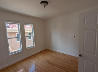 4 Euclid Ave #2, Worcester, MA 01610