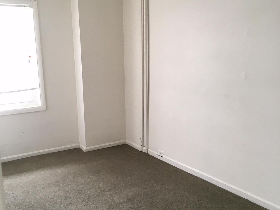 2nd image of 635 Columbia Ave