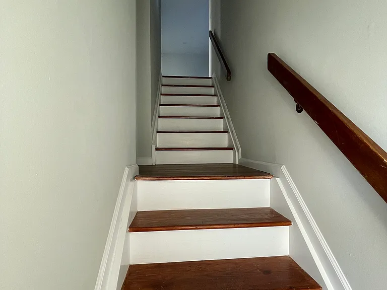 1909 Woodbridge Commons Way — Photo 2