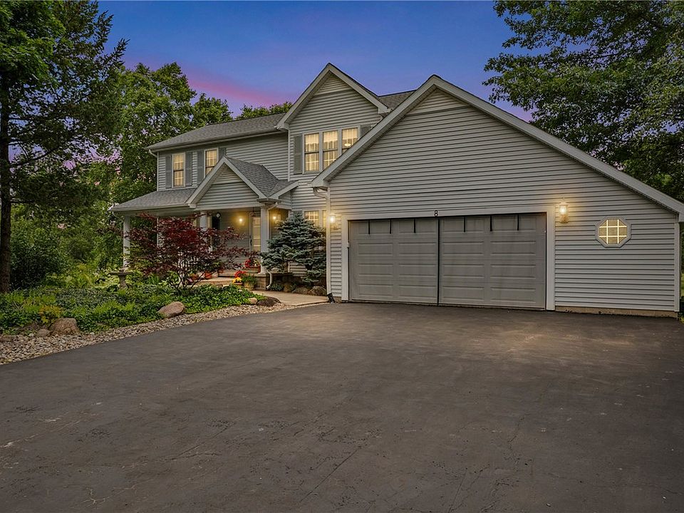 1st image of 8 Summer Ridge Cir