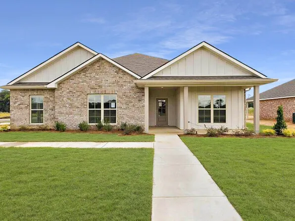 110 Horseshoe Blvd, Clinton, MS 39056