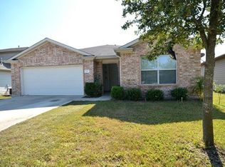 712 Hometown Pkwy, Kyle, TX 78640