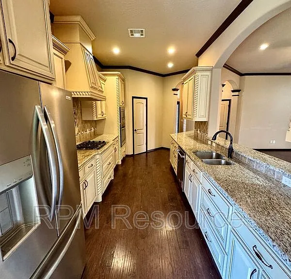 3121 SW 136th Ter — Photo 9