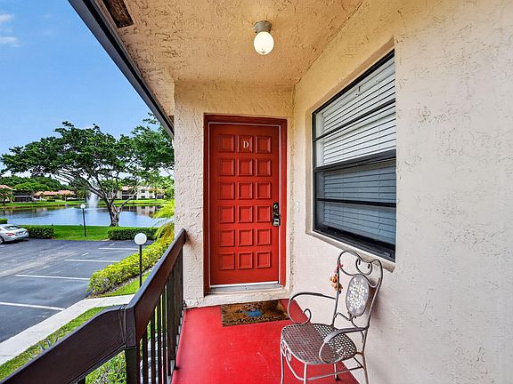 2nd image of 9287 VISTA DEL LAGO #13 D