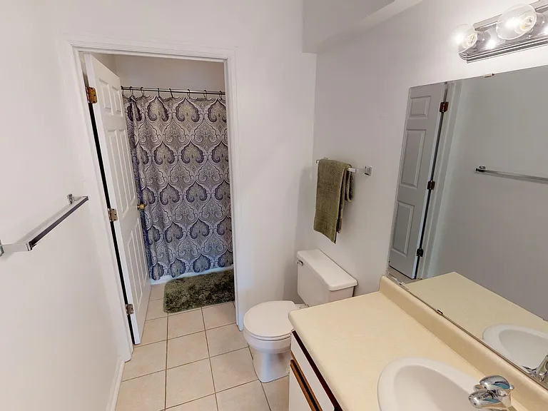 Muirfield Apartments — Photo 44