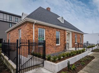 182 N Holly St, Canby, OR 97013