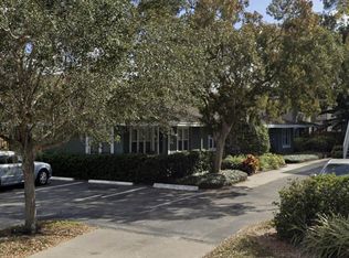 2066 Arlington St, Sarasota, FL 34239