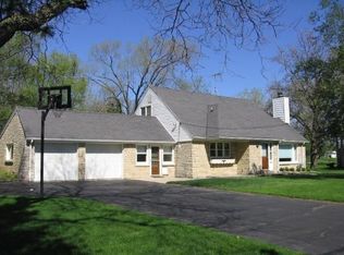 4245 N 135th St, Brookfield, WI 53005