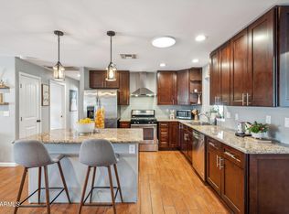 1212 E Echo Ln, Phoenix, AZ 85020