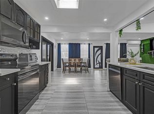 Miami Gardens Estates Sec, West Park, FL 33023