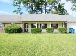 7590 Fox Fern Dr, Fayetteville, NC 28314