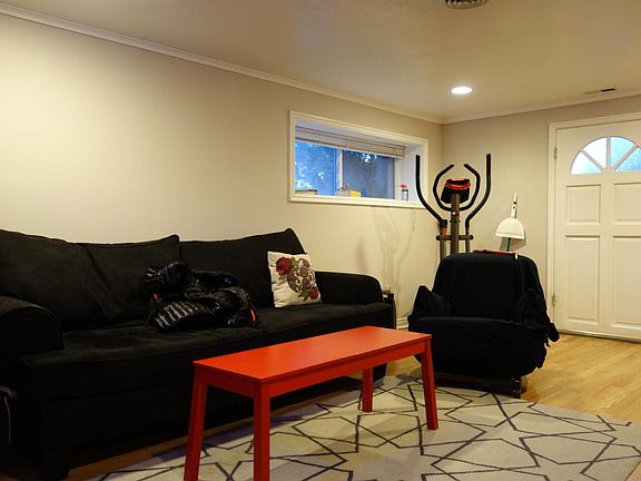 2nd image of 1273 E Kensington Ave #B