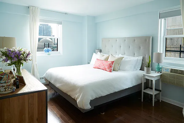 Sold by Compass | media 14