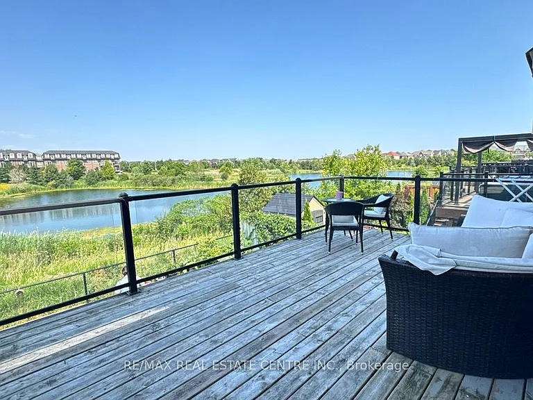 13 Alister Dr #MAIN UPPER — Photo 24