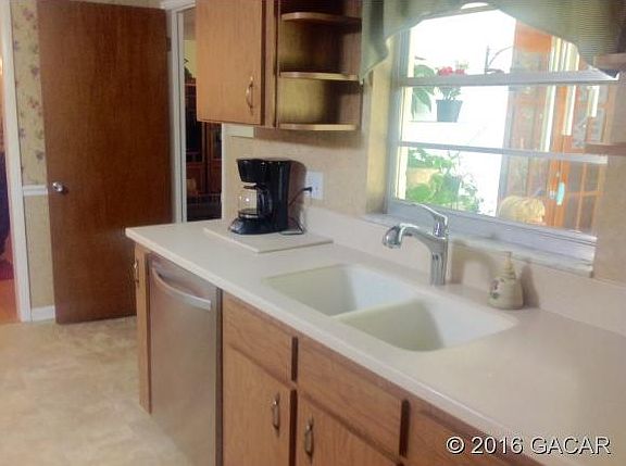 5th image of 6817 NW 65th Ave