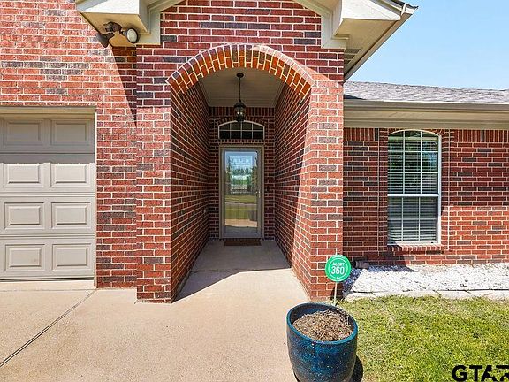 3rd image of 11140 Triple Crown Dr
