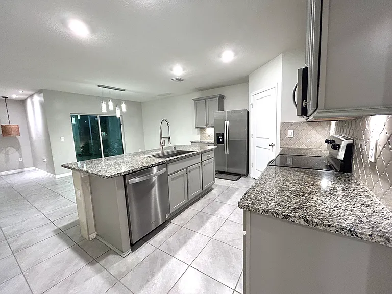 17435 Harvest Moon Way — Photo 3