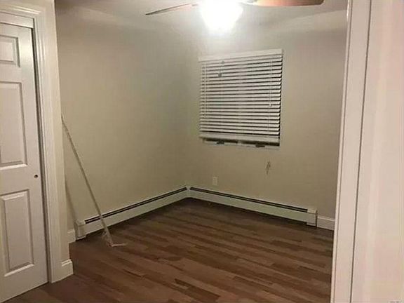 4th image of 4803 206th St Floor 2
