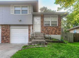 514 N Parker Ter, Olathe, KS 66061