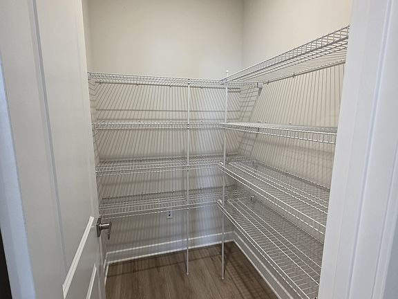 4th image of 8 Weldon Way