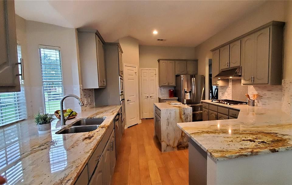 1st image of 1411 Pine Mills Dr