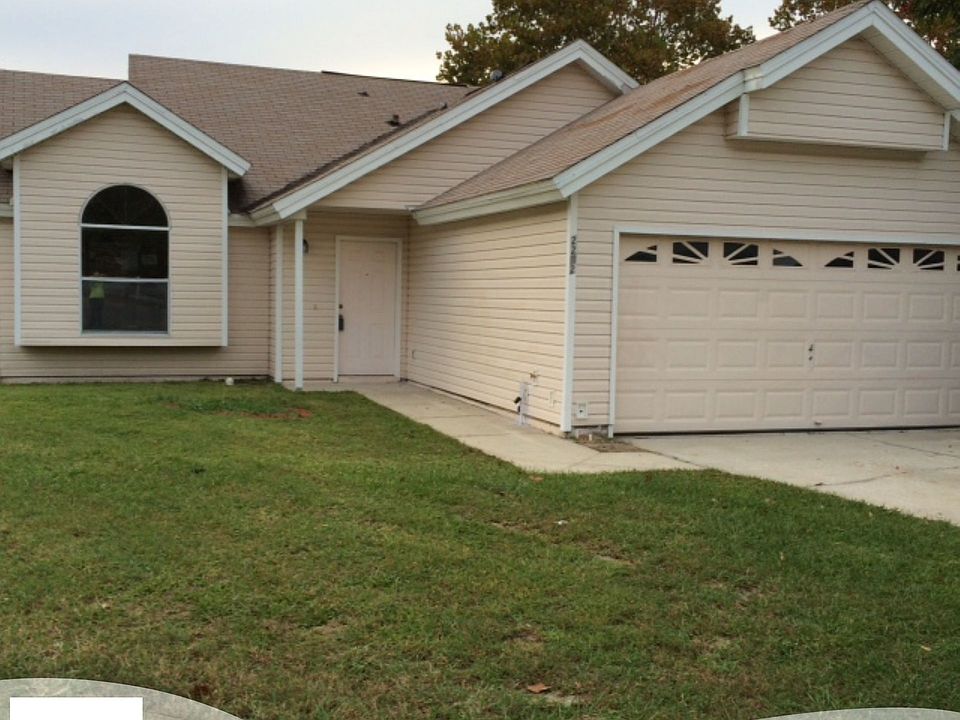 1st image of 2202 Canonero Ct