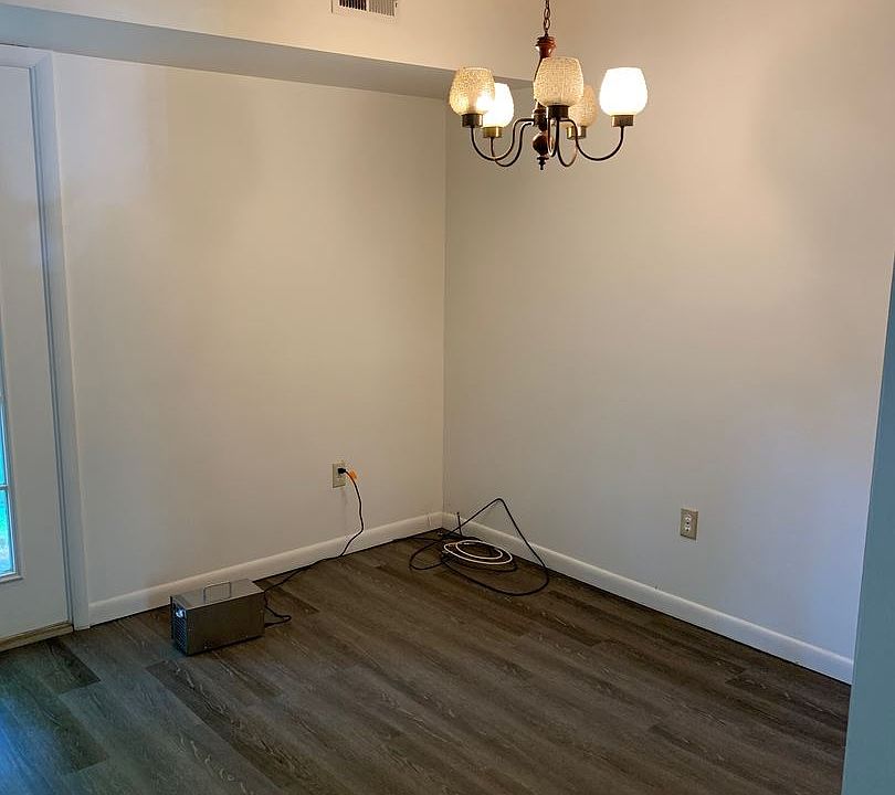2nd image of 101 10th St