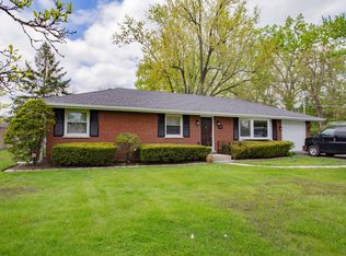 2090 Shermer Rd, Northbrook, IL 60062