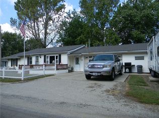 3320 Grant Ave, Mattoon, IL 61938