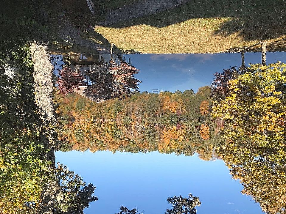 2nd image of 285 Pineberry Dr