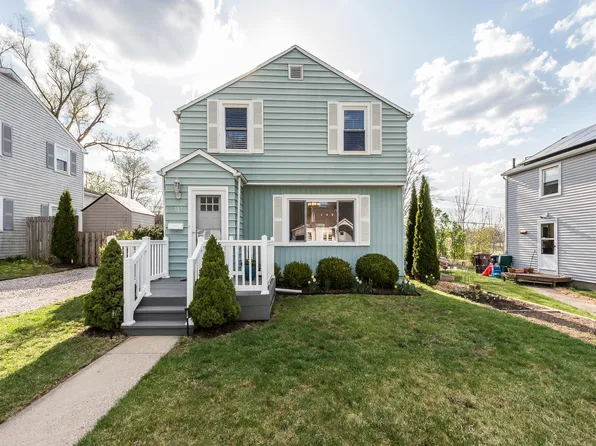 117 Longman Ln, Ann Arbor, MI 48103