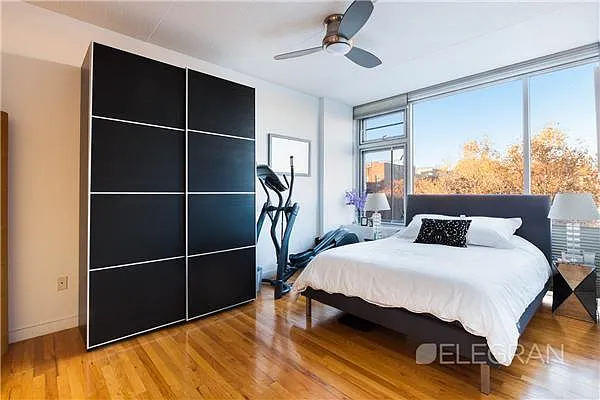 Sold by (Legacy) Elegran | media 3